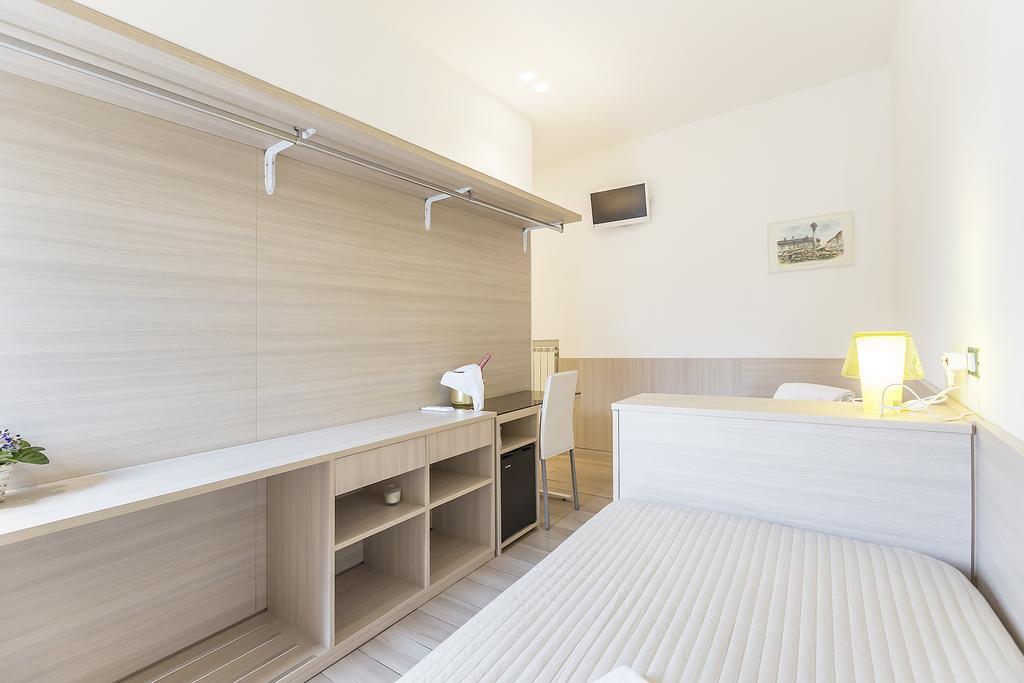 Via Italia Hotel Rho Buitenkant foto